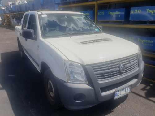 holden rodeo bonnet scoop