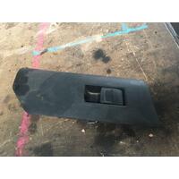 Toyota FJ Cruiser GRJ15 LHF Window Switch 03/2011-12/2016