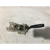 Toyota Hiace Flasher Switch SBV RCH22 10/1995-12/2004