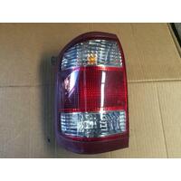 Nissan PATHFINDER Left Tail Light R50 02/99-06/05