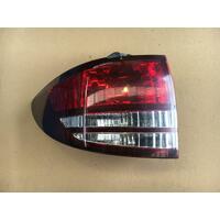 Toyota Tarago ACR30 Left Rear Tail Light