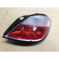 Holden Astra AH 5DR Hatch Right Tail Light Frosted Type 10/2004-08/2009