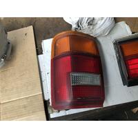 Toyota 4 Runner Left Tail Light VZN130 10/1991-06/1996