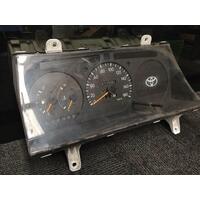 Toyota Hiace Instrument Cluster RZH103 09/1998-12/2004