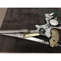 Toyota Corolla Right Front Window Regulator AE112 10/1998-11/2001