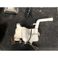 Mazda 2 DE Washer Bottle 09/2007-09/2014