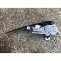 Toyota Tarago Tailgate Wiper Motor and Arm ACR50 03/2006-Current