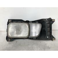 Toyota Townace Right Head Lamp YR39 04/1992-12/1996