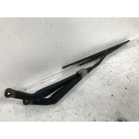 Toyota Corolla Wiper Arms ZZE122 12/2001-06/2007