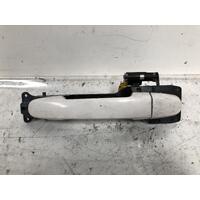 Toyota Corolla Left Front Outer Door Handle ZRE152 03/2007-10/2013