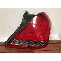 Nissan MAXIMA Right Tail Light J31 02/02-12/05