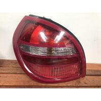 Nissan PULSAR Left Tail Light N16 SI Hatch 06/01-12/02 