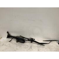 Toyota RAV4 Front Wiper Assembly ACA20 07/2000-10/2005