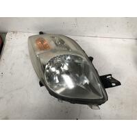 Toyota Yaris Right Head Light NCP90 10/2005-09/2008