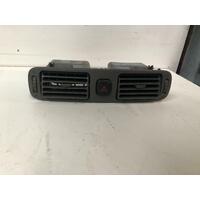 Toyota Corolla Centre Dash Vents AE112 10/1998-11/2001