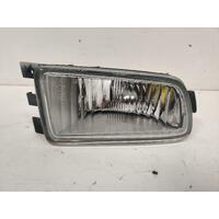 Lexus GS Right Bumper Fog Light 10/97-12/04