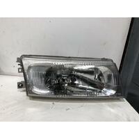 Mitsubishi LANCER Right Headlight CE CK Sedan 08/98-06/03