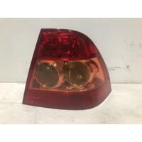 Toyota COROLLA Right Tail Light  ZZE122 Sedan 04/04-06/07 