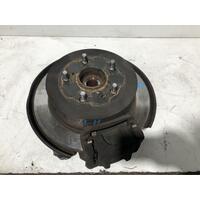 Toyota KLUGER Left Rear Hub MCU28R 0101-04/07