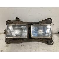 Toyota LANDCRUISER Left Head Light HJ60 87-05/90 60 Series