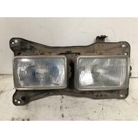 Toyota LANDCRUISER Right Head Light  87-05/90 60 Series