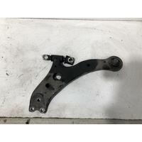 Toyota KLUGER Left Front Lower Control Arm MCU28R 01/01-04/07