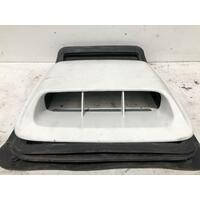 Toyota Hilux Bonnet Scoop KUN16 03/05-06/11