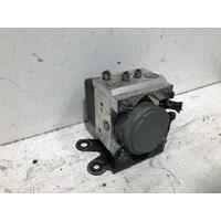 Toyota HILUX ABS Pump KUN16 03/05-08/15 P/N 44510-71010