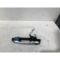 Toyota Hilux Left Front Outer Door Handle KUN16 03/2005-08/2015