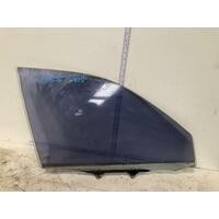 Toyota Corolla Right Front Door Glass AE102 09/1994-10/1999