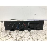 Toyota HILUX Heater & A/C Controls RZN149 09/97-02/05 