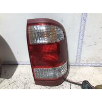 Nissan PATHFINDER Right Taillight R50 02/99-07/05