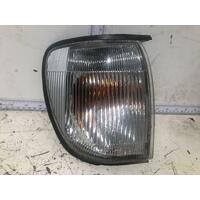 Nissan PATHFINDER Right Corner Light R50 02/99-06/05