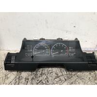 Toyota COROLLA Instrument Cluster AE82 09/85-05/89 P/N T31883001