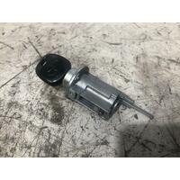 Toyota COROLLA Ignition Barrel & Key AE112 10/98-11/01 