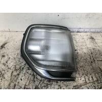 Toyota LANDCRUISER Right Corner Light 80 SERIES 01/95-03/98 GXL