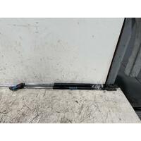 Toyota Tarago Tail Gate Strut Pair TCR10 09/90-05/00