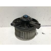 Toyota HIACE Heater Fan Motor RZH103 09/98-12/04