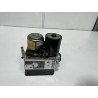 Toyota Camry ABS Pump / Module AHV40 12/2009-11/2011