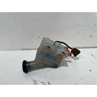 Toyota Hiace Master Cylinder Reservoir RZH103 10/1989-12/2004