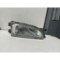 Subaru Impreza Right Head Light 11/1996-09/2000