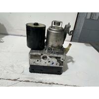 Toyota Prius ABS Pump / Module NHW20 10/2003-04/2009