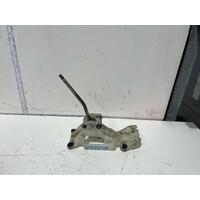 Toyota RAV4 Gear Shifter ACA23 07/2000-10/2005