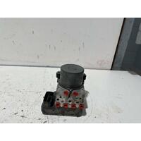 Toyota RAV4 ABS Pump / Module ACA33 11/2005-12/2012