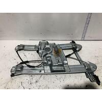 Mitsubishi 380 Right Front Window Regulator DB 09/05-03/08