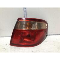 Nissan PULSAR Right Taillight N16 SI Sedan 07/00-07/03