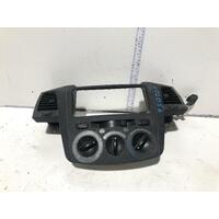 Toyota HILUX Heater & A/C Controls GGN15 03/05-06/11 