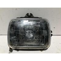 Toyota HILUX Right Headlight 10/88-03/05