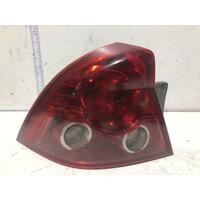 Holden COMMODORE Left Taillight VZ Sedan S/SV6 08/04-06/06