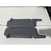 Toyota Landcruiser Sun Visors FZJ105 01/1998-10/2007